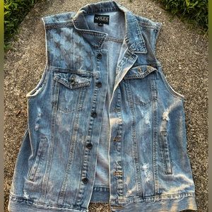 Men’s jean vest